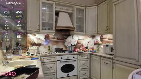 Snapshot of mariella__adams chatting on 03.11.25 Maria  online show from 03.11.25