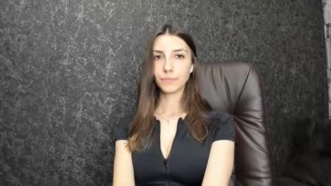 Snapshot of marielleanker chatting on 09.09.25 marielleanker online show from 09.09.25