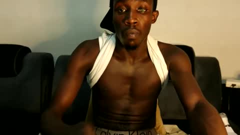 marietabro online show from 04.10.26