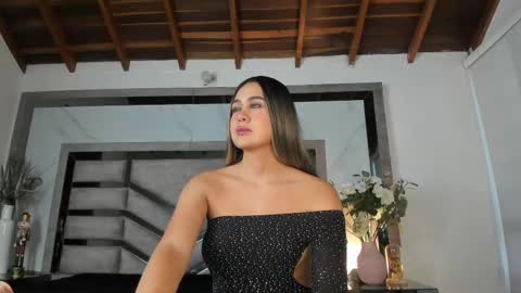 Snapshot of marihana_one1 chatting on 03.04.25 Marihana online show from 03.04.25