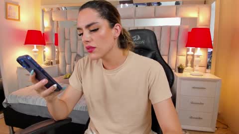 mariiahneedles online show from 12.21.24