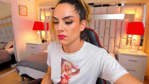 mariiahneedles online show from 02.21.25