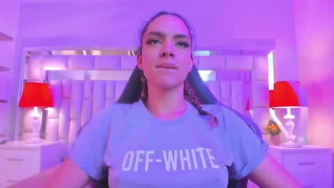 mariiahneedles online show from 03.08.26