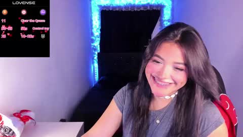 Snapshot of mariiana_hasper chatting on 03.11.25 Mariana Hasper online show from 03.11.25