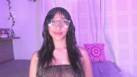 Snapshot of marijaneh chatting on 09.15.25 Luna Dulk online show from 09.15.25