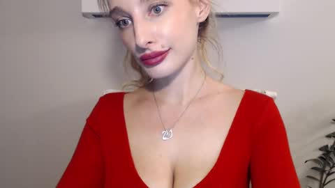 MarilynDevilish online show from 01.20.25