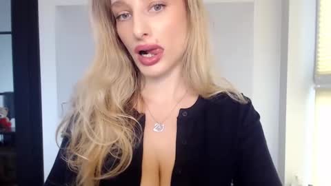 MarilynDevilish online show from 01.29.25