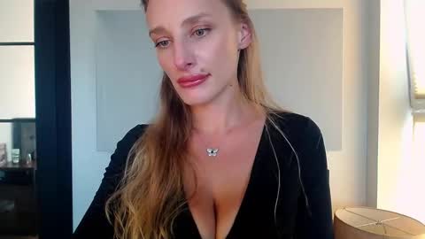 MarilynDevilish online show from 09.09.25