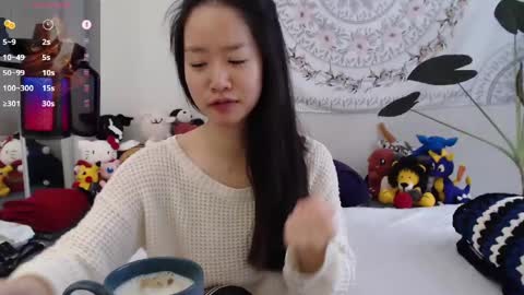 MarissaPeach online show from 11.10.25