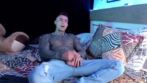 Snapshot of mark_kamper chatting on 12.14.24 mark kamper online show from 12.14.24