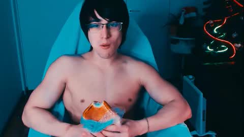 mark online show from 12.16.25