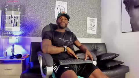 Snapshot of mark_vega chatting on 03.03.26 Mark online show from 03.03.26