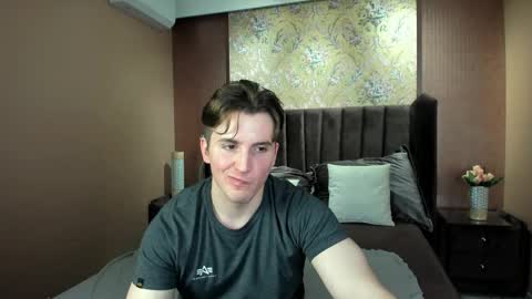 Mark online show from 11.14.25