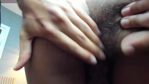 Snapshot of markbowie chatting on 02.05.26 markbowie online show from 02.05.26