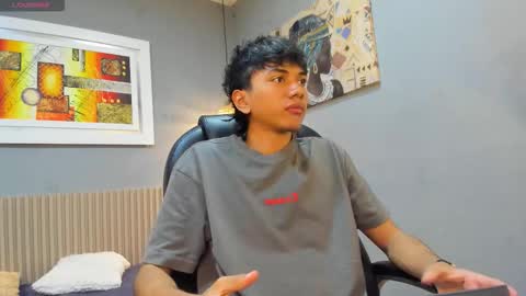 Snapshot of markbowie chatting on 02.26.26 markbowie online show from 02.26.26