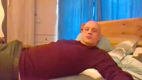 markus_7 online show from 10.25.25