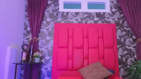 Snapshot of marla_daze chatting on 02.25.26 marla online show from 02.25.26