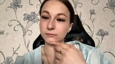 Snapshot of marlenahuit chatting on 05.29.26 Lena online show from 05.29.26