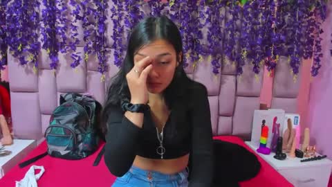 Snapshot of marlyanal chatting on 12.23.24 Marly Anal online show from 12.23.24