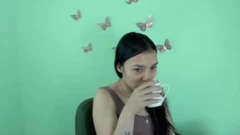 Snapshot of marlyanal chatting on 06.14.26 Marly Anal online show from 06.14.26
