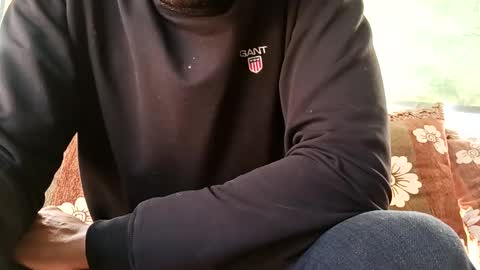 Snapshot of marocreda33 chatting on 02.06.25 marocreda33 online show from 02.06.25