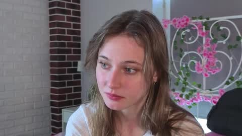 Andriella online show from 04.12.26