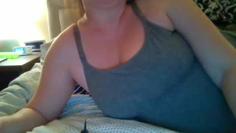 Jess and Nick online show from 12.23.24