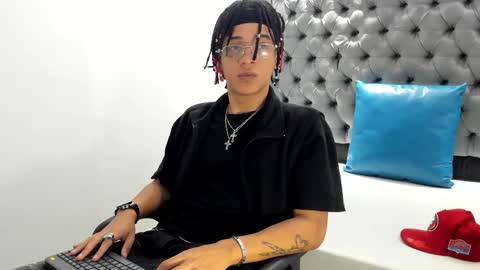 MARSHALL online show from 12.16.25