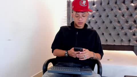 MARSHALL online show from 04.07.26