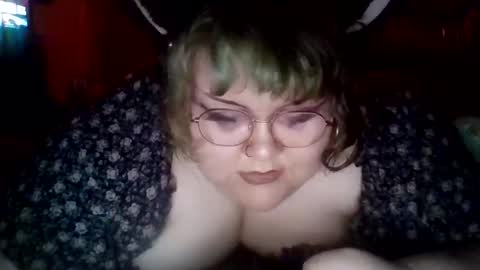 Snapshot of marshallmarx517 chatting on 04.28.26 marshallmarx517 online show from 04.28.26
