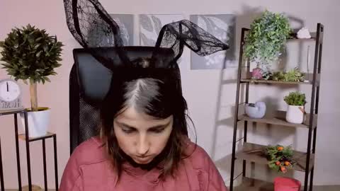 martaedams online show from 10.10.25