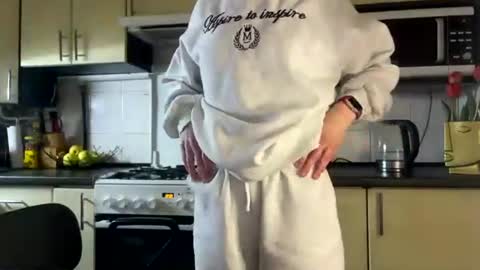 Marta online show from 04.14.26