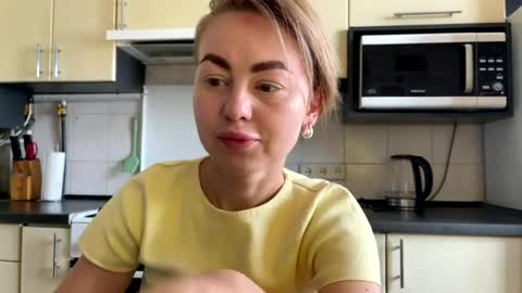 Marta online show from 06.22.26
