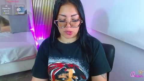 Hey im martina online show from 04.28.26