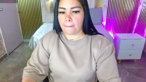 Hey im martina online show from 06.17.26
