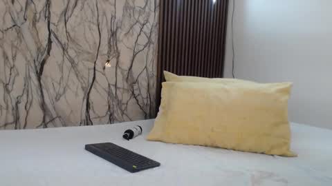 Snapshot of martinaguzmann chatting on 03.06.25 Martina online show from 03.06.25