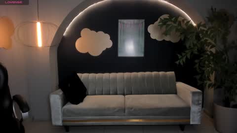 Snapshot of martinnabonnet chatting on 02.07.25 Martinna Bonnet online show from 02.07.25