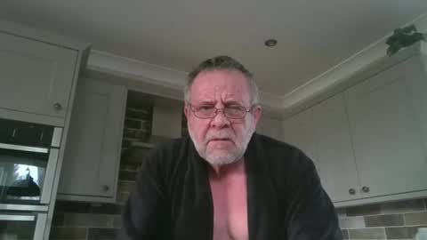 Snapshot of martinrgbxxxx chatting on 02.22.25 martinrgbxxxx online show from 02.22.25
