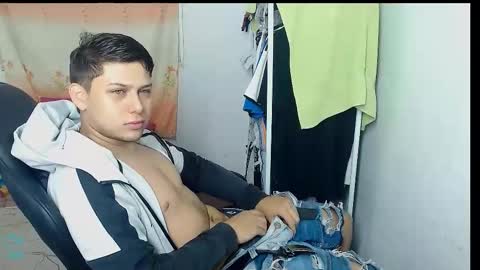 Snapshot of marvel_boyyy chatting on 12.19.25 Marvel boyyy online show from 12.19.25