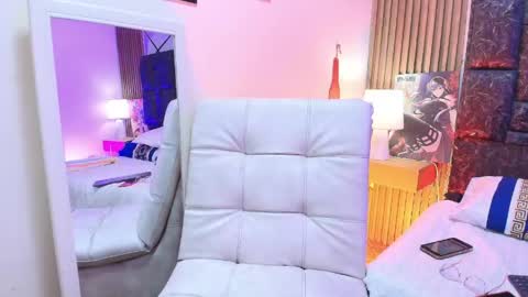 mary_luckaysha online show from 04.30.26