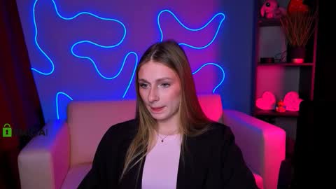 Snapshot of mary_meow_hot chatting on 11.24.25 Mary online show from 11.24.25