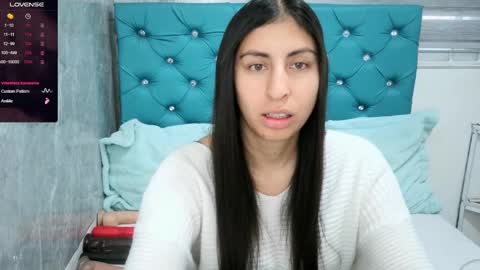 Snapshot of mary_mood_ chatting on 12.02.24 Mary Moon online show from 12.02.24