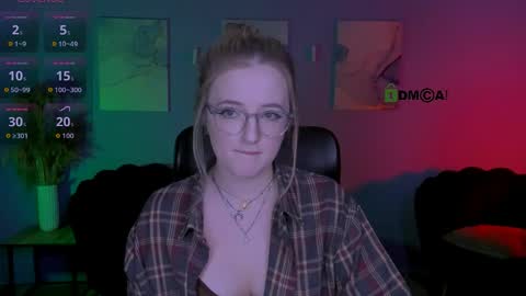 mary_moon__ online show from 04.04.26