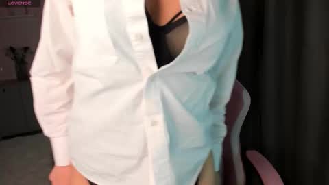 Mary online show from 03.20.26