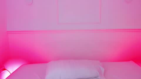 Snapshot of mary_suarez chatting on 09.19.25 Maria online show from 09.19.25