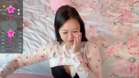 Snapshot of mary_uu chatting on 01.06.25 mary_uu online show from 01.06.25