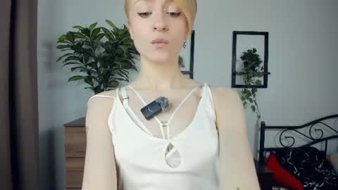 Mara online show from 07.13.26