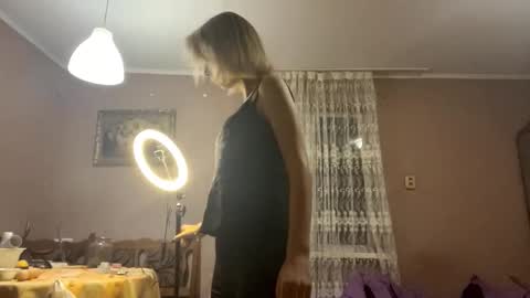 Tessa  online show from 02.13.26