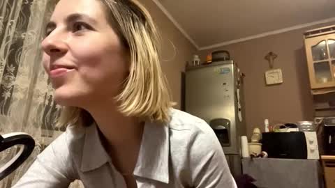 Tessa  online show from 02.18.26