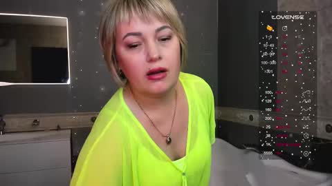 Snapshot of maryclars chatting on 02.05.26 Mary online show from 02.05.26